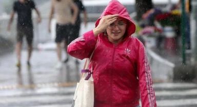 İstanbul'u 'Oraj' vuracak Meteoroloji ve AKOM'dan uyarı kar da geri geliyor sıcaklık resmen çakılacak