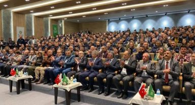 Kayseri Şeker’de muvakkat çalışan 335 personel kadro almanın mutluluğunu yaşadı.