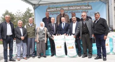 Kocasinan Belediyesi, Çiftçiye Beyaz Sertifikalı 15 Ton Tohum Dağıttı