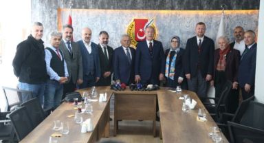 Milli Savunma Bakanı Hulusi Akar KGC'yi ziyaret etti