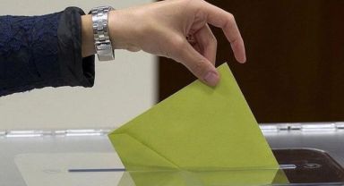 Son seçim anketinde dikkat çeken sonuçlar! Fark giderek açılıyor