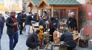 Talas’ın ‘antika Sokağı’nda Antika Pazarı