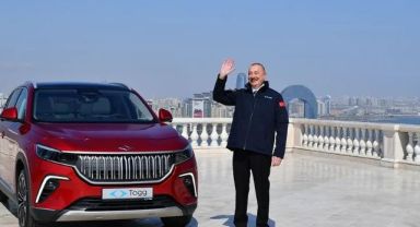 Togg, Azerbaycan Cumhurbaşkanı İlham Aliyev'e teslim edildi