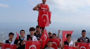 15. Geleneksel 19 Mayıs Ali Dağı Zirve Tırmanışı tamamlandı