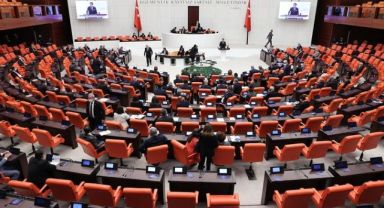 AK Parti'nin TBMM'deki yeni grup yönetimi belli oldu