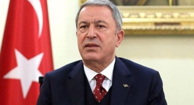 Bakan Akar'dan
