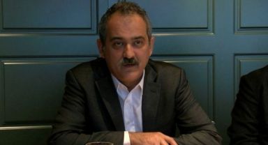 Bakan Özer: 12. sınıf öğrencileri devamsızlıktan sınıfta kalmayacak