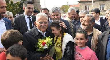 Başkan Büyükkılıç'tan Güllüce Mahallesi'ne 4 Milyon TL'lik Asfalt Yatırımı