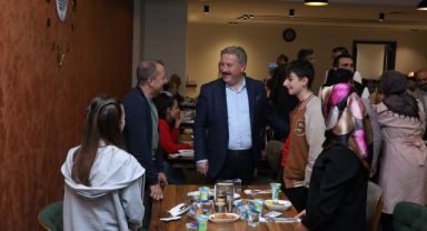 Başkan Palancıoğlu, Emekli Olan Personel Ve Ailesi İle Bir Araya Geldi
