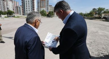 Büyükkılıç'tan Kocasinan Bulvarı'nı Havaalanı'na Bağlayacak Yolda Denetleme