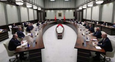 Cumhurbaşkanlığı Kabinesi'nin 16 üyesi milletvekili seçildi