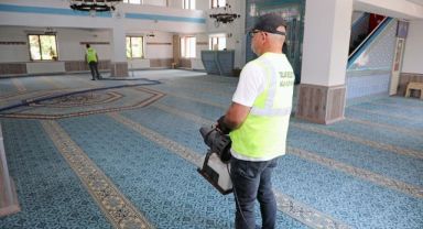 Talas’ta Cami Halıları Pırıl Pırıl