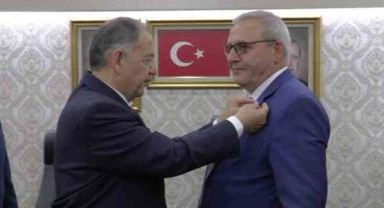 TDP Kayseri İl Yönetimi AK Partiye Katıldı Rozetlerini Özhaseki Taktı