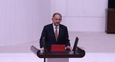 BAKAN ÖZHASEKİ, TBMM GENEL KURULUNDA YEMİN ETTİ