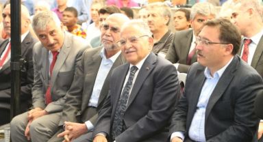 Başkan Büyükkılıç İmam Hatip Okulları Yıl Sonu Etkinliklerine Katıldı