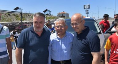 BAŞKAN BÜYÜKKILIÇ’TAN ERCİYES ESNAFINA ZİYARET