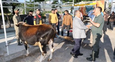 BAŞKAN YALÇIN, VATANDAŞIN BAYRAM SEVİNCİNE ORTAK OLDU