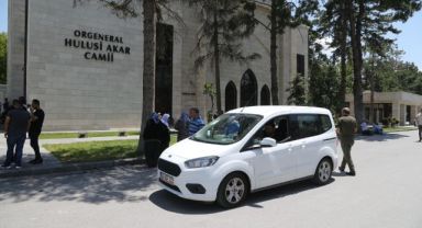 BÜYÜKŞEHİR’İN MEZARLIK İÇİ ÜCRETSİZ ULAŞIM HİZMETİ TAM NOT ALDI
