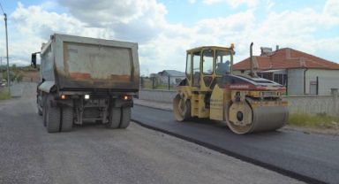 Gesi Mahallesinde 6 Sokak Asfaltlanıyor