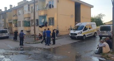 Kayseri'de 2'nci kattan düşen adam ağır yaralandı