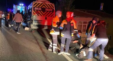 Kayseri'de feci kaza: 3 ölü, 16 yaralı!