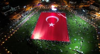 15 TEMMUZ TALAS’TA YİNE GÖRKEMLİ BİR ETKİNLİKLE ANILDI