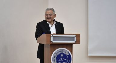 BAŞKAN BÜYÜKKILIÇ, GENÇ TURİZMCİLERİN SEVİNCİNE ORTAK OLDU