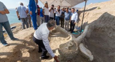 BAŞKAN BÜYÜKKILIÇ’TAN ARKEOLOGLAR İÇİN “KAZI EVİ”