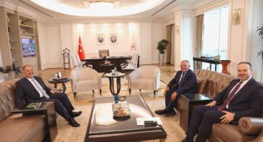 BAŞKAN BÜYÜKKILIÇ’TAN BAKAN ÖZHASEKİ’YE ZİYARET