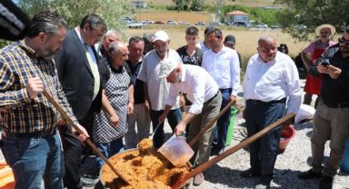 BAŞKAN ÇOLAKBAYRAKDAR, SILA-İ RAHİM ŞENLİĞİNDE
