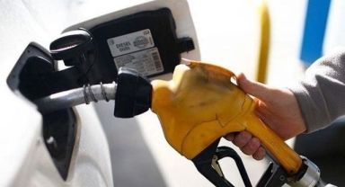 Bugün gelen zam sonrası motorine yeni zam geliyor! Depoları şimdiden doldurun güncel akaryakıt fiyatları