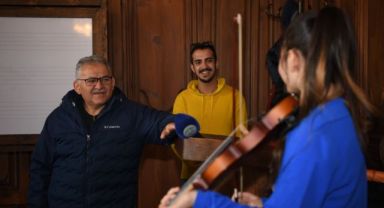 BÜYÜKŞEHİR’İN KONSERVATUVAR YAZ KURSLARI 2 BİN 298 ÖĞRENCİ İLE EĞİTİME BAŞLADI
