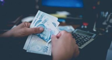 Emeklilere kademeli zam kesinleşti işte zamlı emekli maaşları! Kimler 7.500 TL almaya devam edecek? Kök maaş nedir?