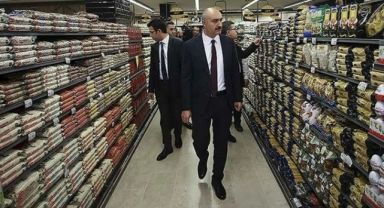 Fahiş fiyat artışı ve stokçuluk yapanlara 361 milyon TL ceza kesildi! Bakan Bolat: Fırsat vermeyeceğiz