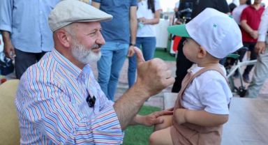 KOCASİNAN’DA ‘PARKIMIZDA ŞENLİK VAR’ ETKİNLİĞİ BAŞLADI -ÇOCUKLARIN BAŞKAN AMCA’SINDAN MÜJDE VAR