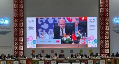 Mehmet Şimşek ve Hafize Gaye Erkan kritik görüşmelerini tamamladı! Erdoğan'ın Körfez turuna katılacaklar