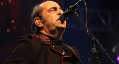 Sağlık Bakanı Fahrettin Koca duyurdu: Özkan Uğur hayatını kaybetti! Özkan Uğur'un hastalığı neydi?