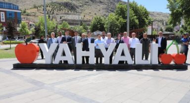 Vali Gökmen Çiçek, Şelaleler Diyarı Yahyalı’da