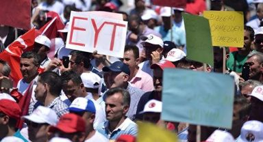 00 EYT'liden 46'sı işine devam etti