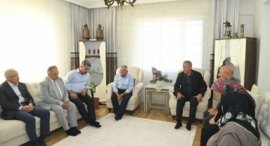 Akar ve Büyükkılıç'tan Şehit Eraslan'ın Ailesine Taziye Ziyareti
