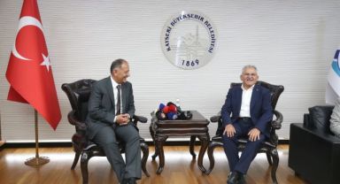 BAKAN ÖZHASEKİ: “KAYSERİ’DE YAŞAYAN HERKES BELEDİYELERİMİZ İLE İFTİHAR ETSİN”
