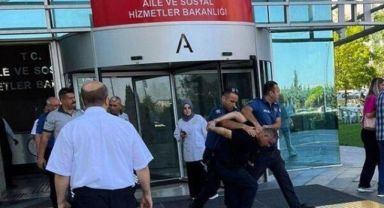 Bakanlık önünde 'açım geçinemiyorum diyerek eylem yaptı işin aslı ortaya çıktı