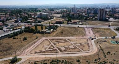 BAŞKAN ÇOLAKBAYRAKDAR; “GÖNÜL BELEDİYELİĞİYLE HİZMET EDİYOR, HER MAHALLEYE HİZMET ULAŞTIRIYORUZ”