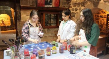 Büyükşehir, Kent Atölyesi'nde Vatandaşı Sanatla Buluşturuyor