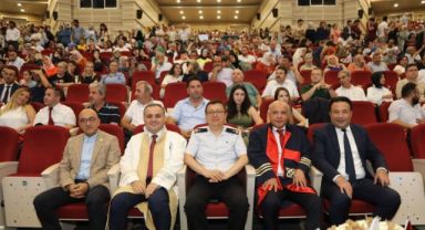 ERÜ Eğitim Fakültesi 2022-2023 Mezunlarını Verdi