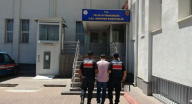 FETÖ üyesi ihraç emniyet müdürü, jandarmadan kaçamadı