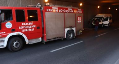 Kayseri'de faciaya ramak kaldı: İşçi servisi yangını söndürüldü
