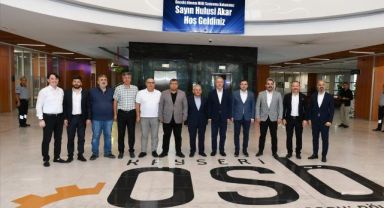 Kayseri OSB Başkanı Yalçın, Hulusi Akar’a projelerini anlattı, sanayicilerin arsa taleplerini iletti