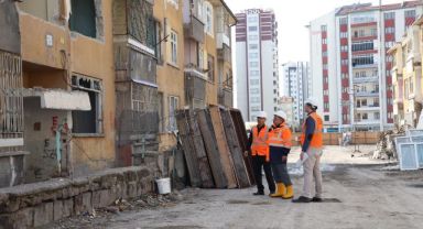 MARMARA DEPREMİNİN YILDÖNÜMÜNDE TALAS’TA DEPREM HAZIRLIKLARINA BAKIŞ