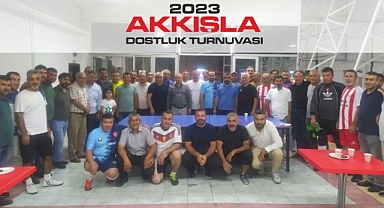 Akkışlalılar topbaşı Yaptı